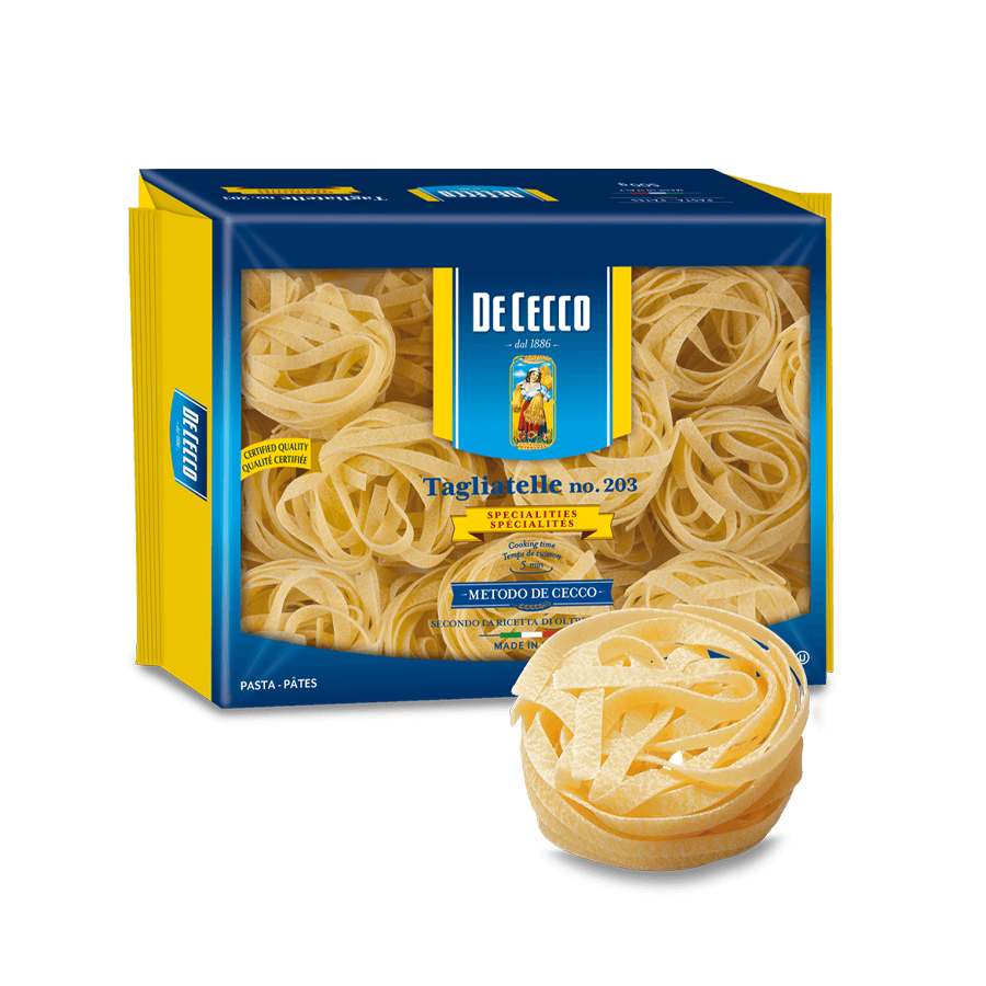 white-tagliatelle-egg-pasta